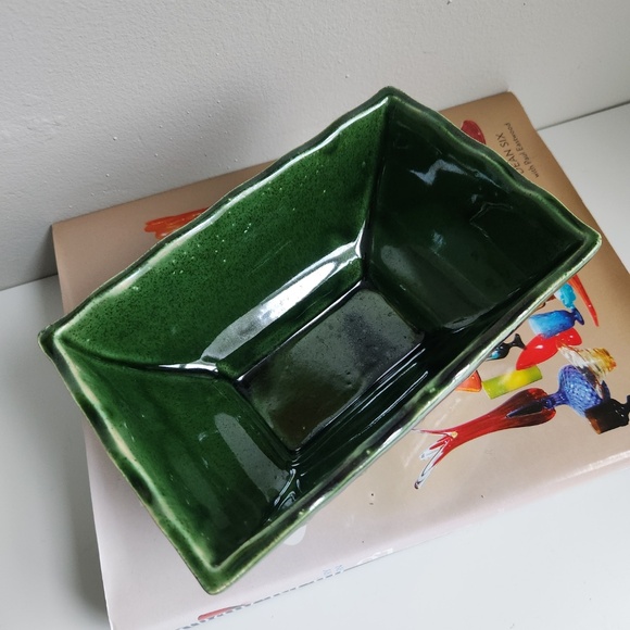 Vintage MCM Green McCoy Pottery Rectangular Planter Vase - Picture 6 of 8